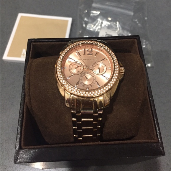 Michael Kors Jewelry - ✖️SOLD ON MERC✖️