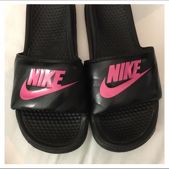 Nike slides