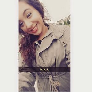 Meet your Posher, Karinaa