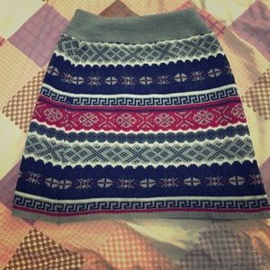Aztec knit skirt 😍