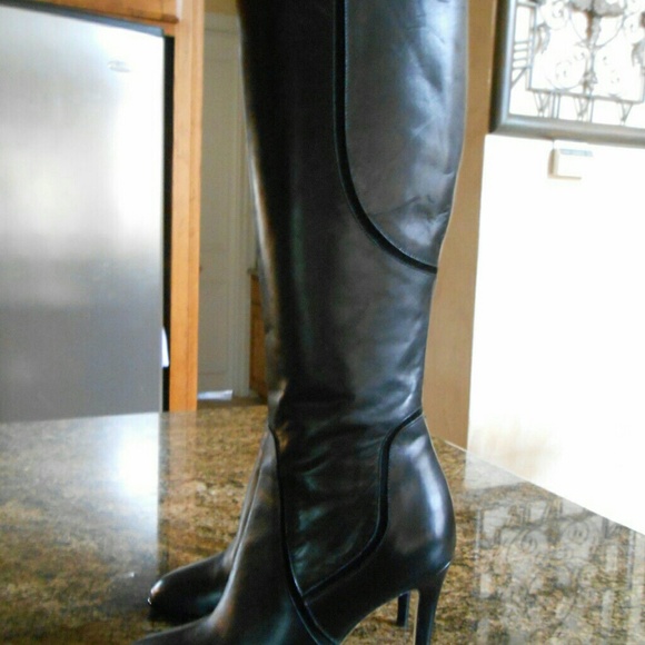 Diane Von Furstenberg  Black Leather Boots