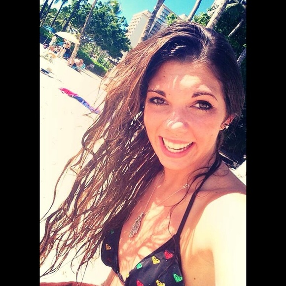 Meet your Posher, Alyson - Picture 1 of 1