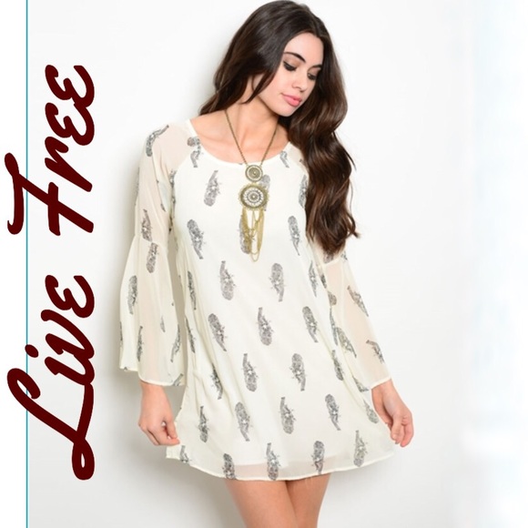 ⭐️5 STAR RATED! HP 🎉 KALANI ivory dress - Picture 2 of 7