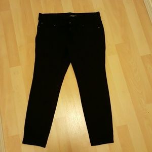 Ann Taylor black leggings