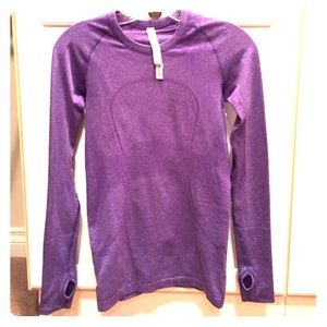 Lululemon top too fight for me 😅