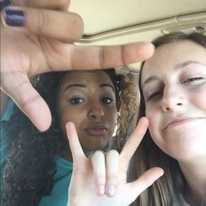 Meet your Posher, Katelyn