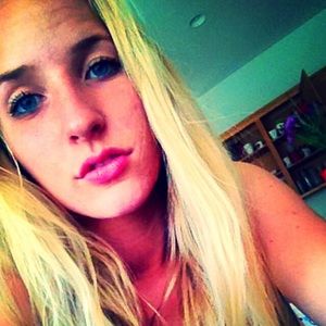 Meet your Posher, Ellie