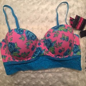 NWT Flower Bra