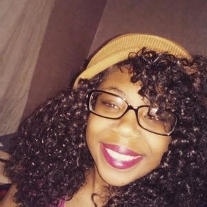 Meet your Posher, Renecia