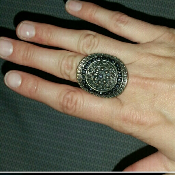 2 rings - Picture 2 of 4
