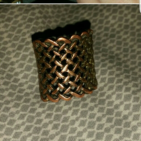 2 rings - Picture 3 of 4