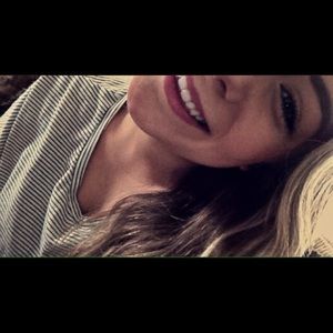 Meet your Posher, Hailey