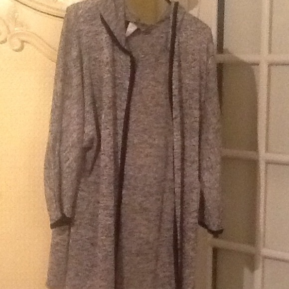 Sweater a long thin sweater