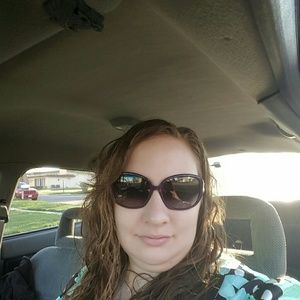 Meet your Posher, Nicky