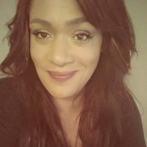 Meet your Posher, Prima