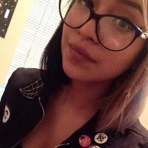 Meet your Posher, Yasmin