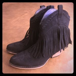 Forever 21 Black Fringe Boots