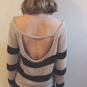 Knit sweater