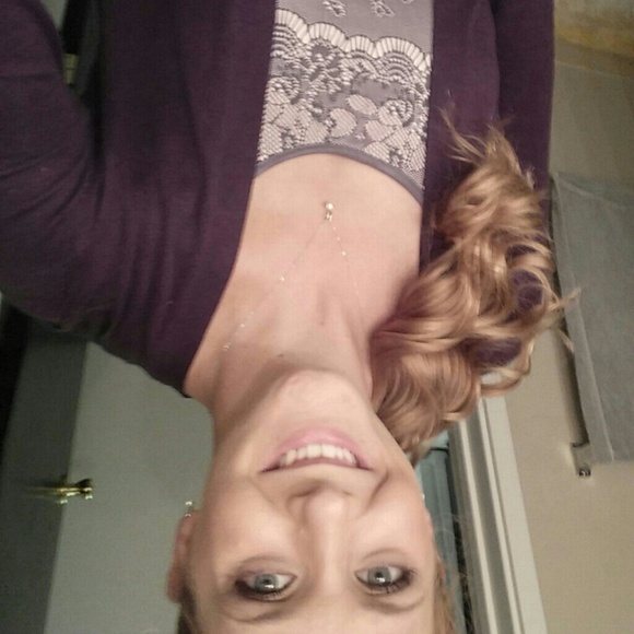 Meet your Posher, Katie - Picture 1 of 1