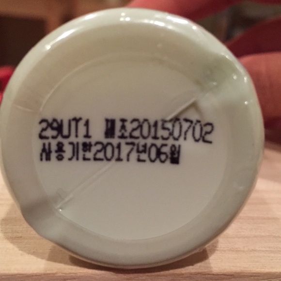 SkinFood Aloe Sun Mist, SPF 50+ - Picture 2 of 2