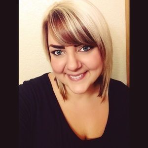 Meet your Posher, Jasmine