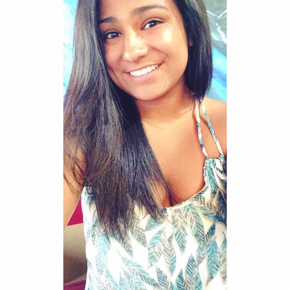 Meet your Posher, Alexis - Picture 1 of 1