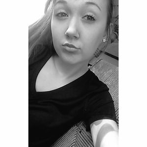 Meet your Posher, Kenna