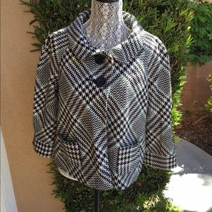 Wide checkered jacket
