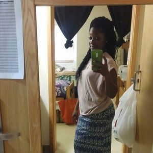 Meet your Posher, Joy