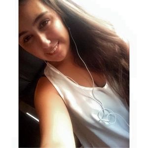 Meet your Posher, Chey