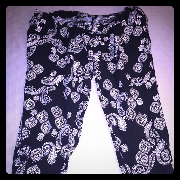 Old Navy MATERNITY pants