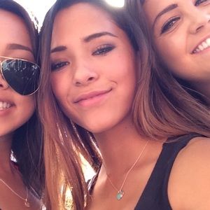 Meet your Posher, Shina