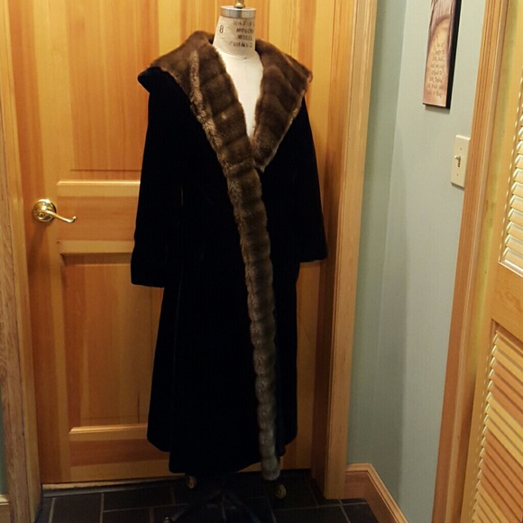 Borgazia Jackets & Blazers - Vintage Borgazia!!