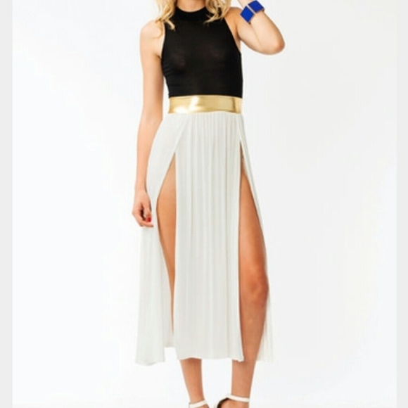 Dress - Picture 3 of 3
