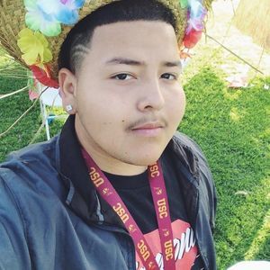 Meet your Posher, Alex