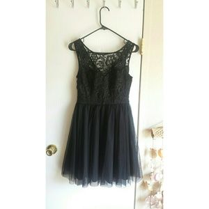 ❌SOLD❌ NWT Black lace tulle dress
