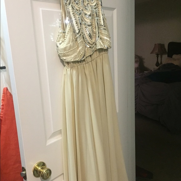 Sequined maternity dress