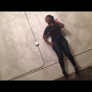 Meet your Posher, Michele