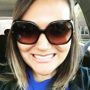 Meet your Posher, Sarah