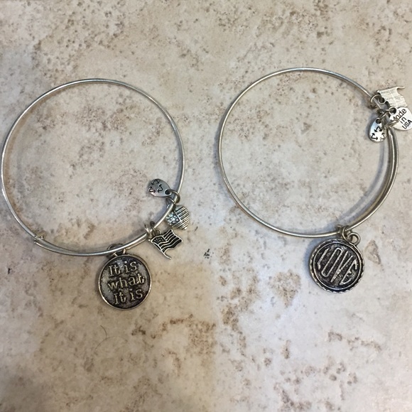2 bracelets.. Similar to Alex and Ani.. NWOT