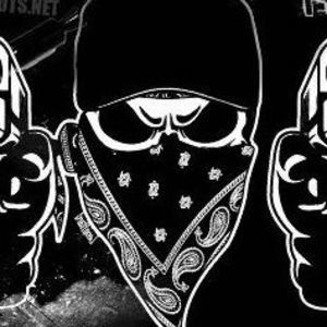 Meet your Posher, Emilio