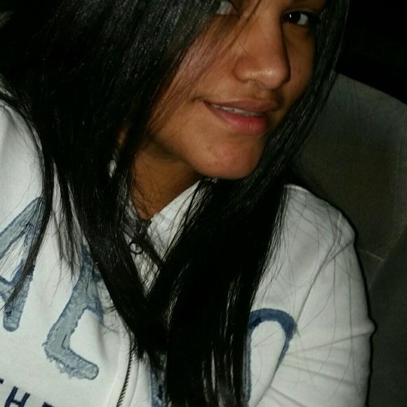 Meet your Posher, Nelly