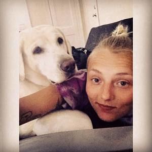 Meet your Posher, Larissa