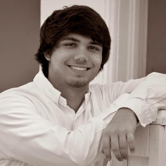 Meet your Posher, Tyler