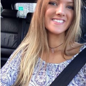 Meet your Posher, Rachel