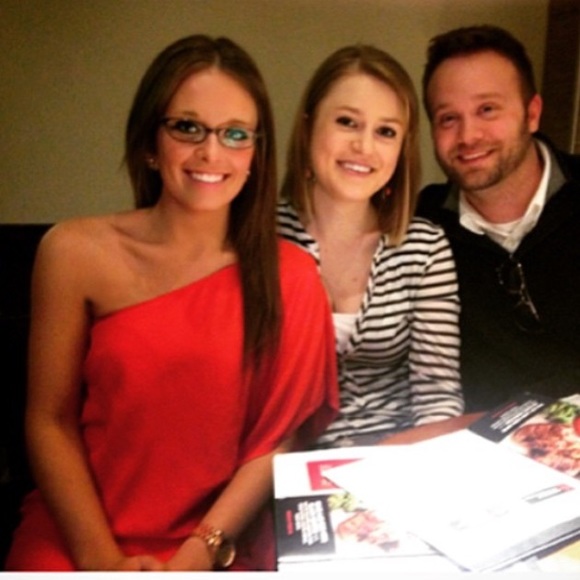 Meet your Posher, Ali - Picture 2 of 2