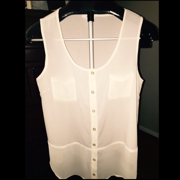 Sleeveless Top
