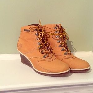 Timberland wedges! Great for fall!