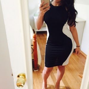 New MIDI bandage dress black and nude size small