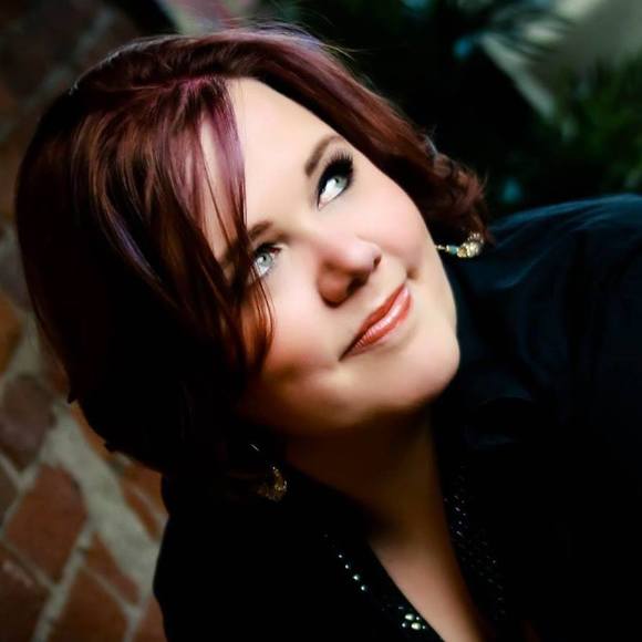Meet your Posher, Krista